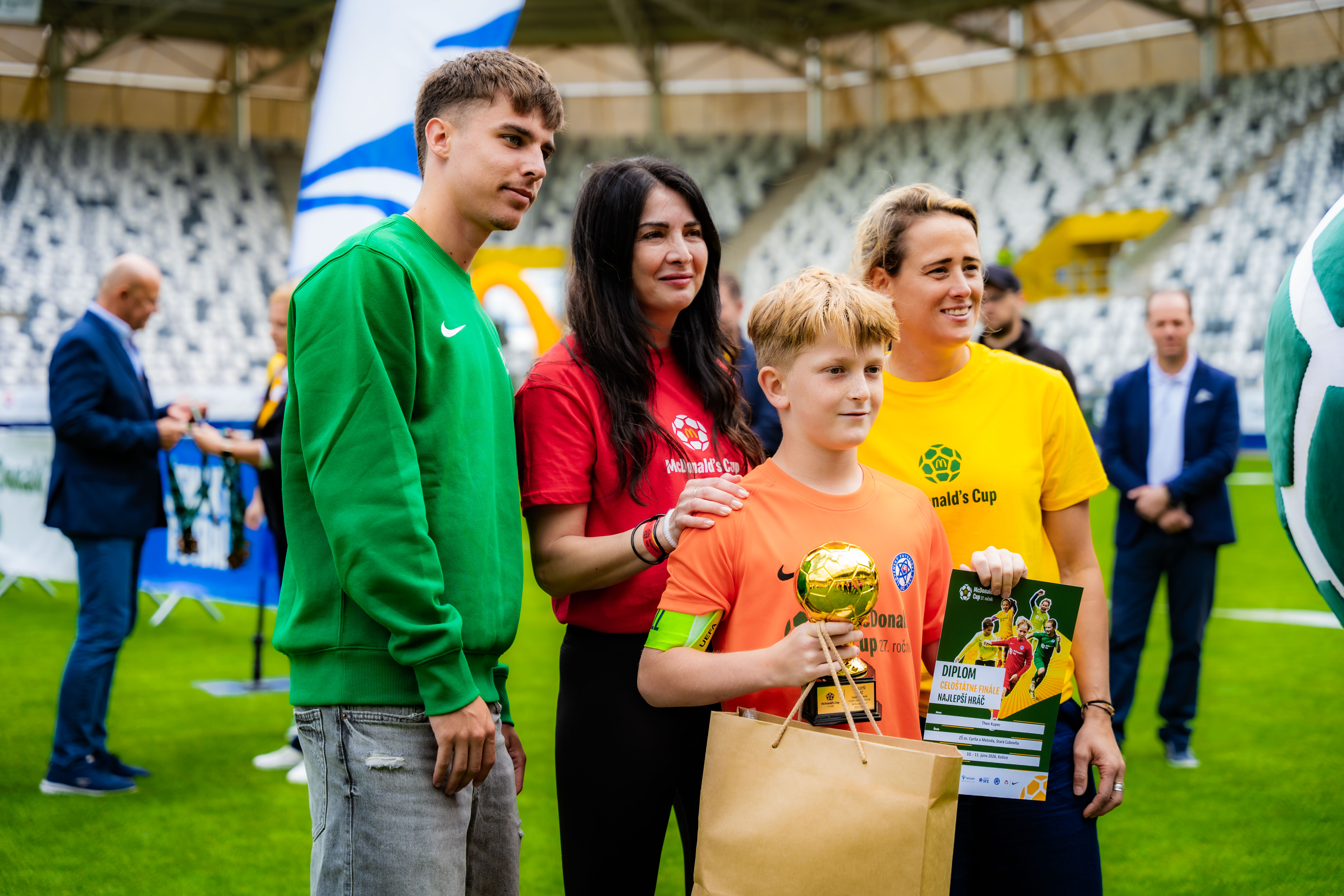 McDonalds Cup - Majstrovstva Slovenska vo futbale najmladsich ziakov a ziacok-1-82